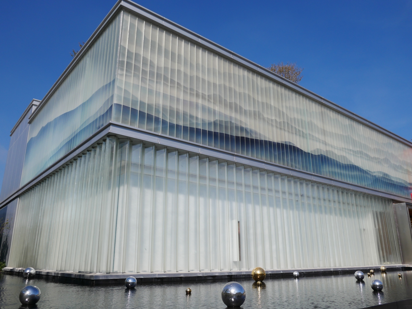 珠海中冶逸璟公館U型玻璃