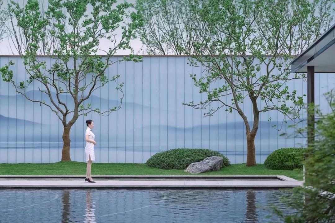 江蘇南通龍湖·天宸原著示範區(qū)U玻
