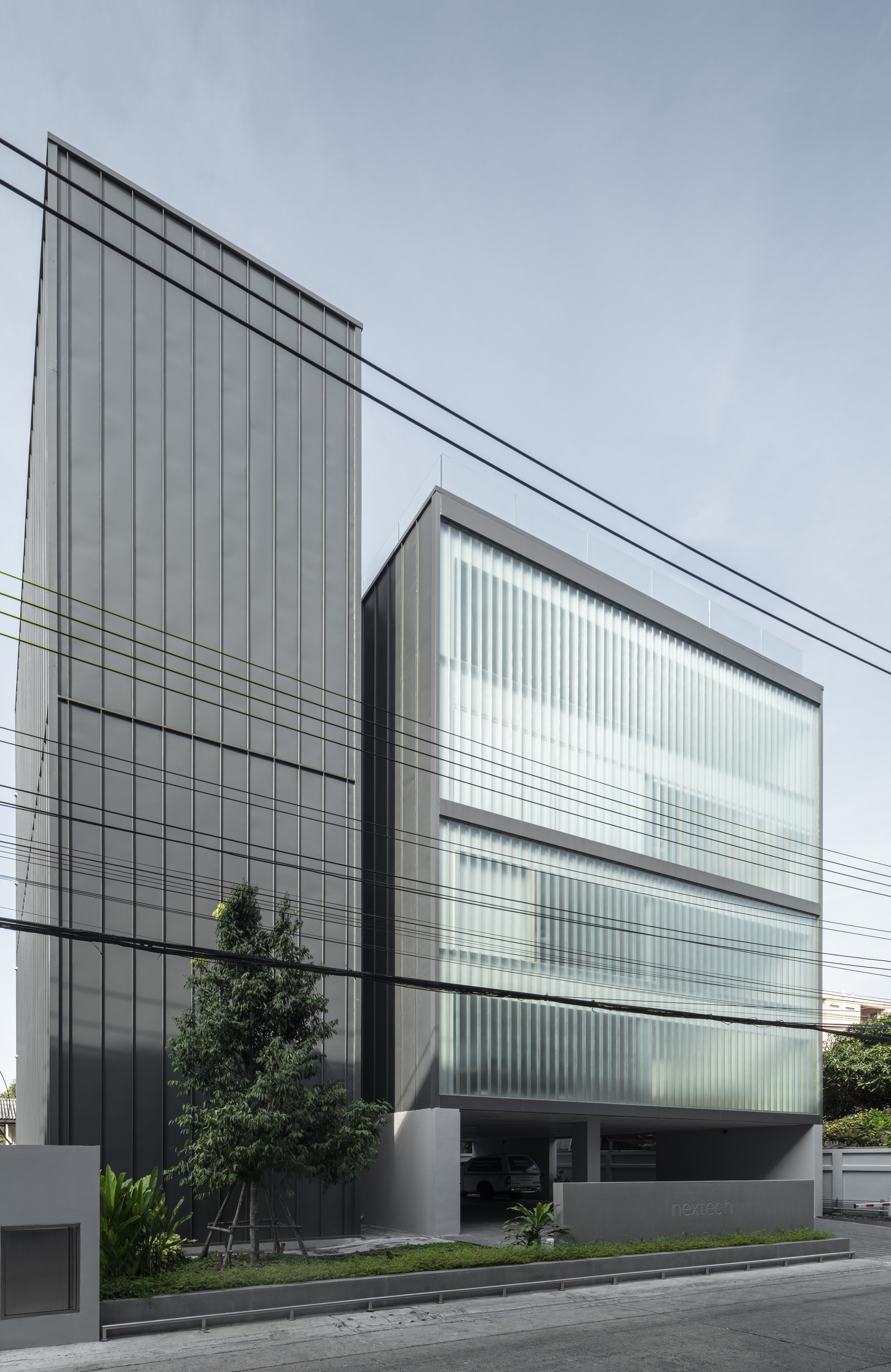 nextech-headquarters-skarn-chaiyawat_1.jpg